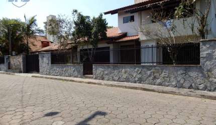 Casa com 4 dormitórios à venda, 273 m² por R$ 4.300.000,00 - Centro - Balneário Piçarras/SC