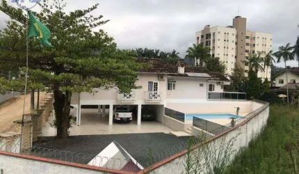 Casa com 4 dormitórios à venda, 398 m² por R$ 1.200.000,00 - Velha - Blumenau/SC