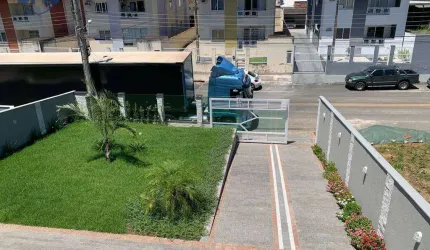 Casa com 5 dormitórios à venda, 364 m² por R$ 1.300.000,00 - Bela Vista - Gaspar/SC
