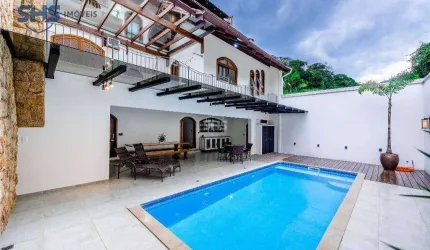 Casa com 3 dormitórios à venda, 650 m² por R$ 1.500.000,00 - Valparaíso - Blumenau/SC