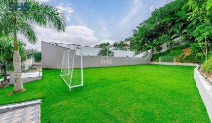 Casa com 3 dormitórios à venda, 422 m² por R$ 2.980.000,00 - Escola Agrícola - Blumenau/SC