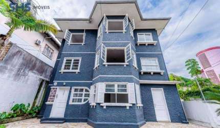 Casa para alugar com 300m² - Centro
