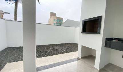 Casa com 3 dormitórios sendo 1 suíte à venda, 136 m² por R$ 970.000 - Itacolomi - Balneário Piçarras/SC