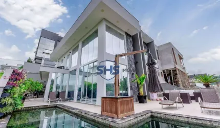 Espetacular Casa em condomínio fechado