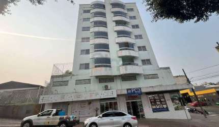 Apartamento semi mobiliado para locação