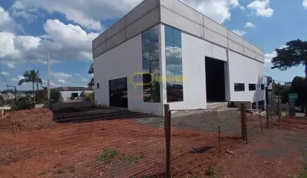 Sala comercial na parte superior em faze de finalização