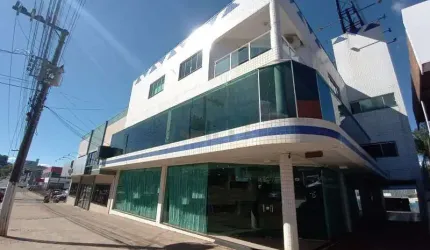Sala comercial com mezanino