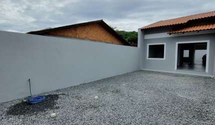 Belíssima casa averbada com suíte no Boehmerwald!