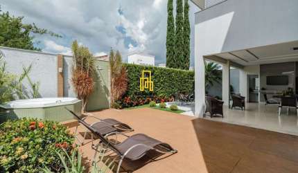 Casa para Venda em Uberlândia, Jardim Karaiba, 4 dormitórios, 4 suítes, 5 banheiros, 4 vagas