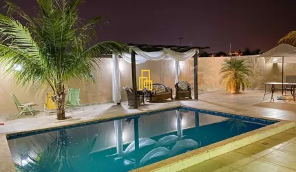 Casa para Venda em Uberlândia, Jardim Karaiba, 4 dormitórios, 4 suítes, 6 banheiros, 2 vagas