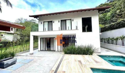 Casa com 4 quartos à venda, 260 m² por R$ 3.335.000 - Carlos Guinle - Teresópolis/RJ