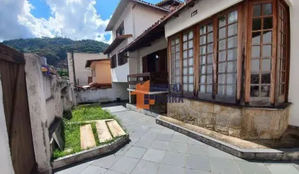 Casa com 7 dormitórios à venda, 262 m² por R$ 1.800.000 - Várzea - Teresópolis/RJ
