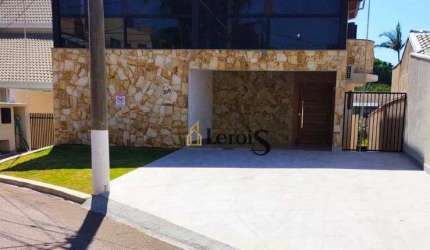 Casa com 5 dormitórios à venda, 400 m² por R$ 1.800.000,00 - Condomínio Portella - Itu/SP