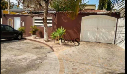 Casa com 7 dormitórios à venda, 204 m² por R$ 900.000,00 - Éden - Sorocaba/SP