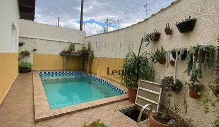 Casa com 6 dormitórios à venda, 221 m² por R$ 800.000,00 - Parque Residencial Presidente Médici - Itu/SP