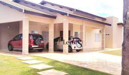 Casa com 3 dormitórios à venda, 224 m² por R$ 1.200.000,00 - Residencial Flora Ville - Boituva/SP