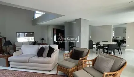 Casa Residencial 5 - 550 m2 A/T-3 suítes- 4.100.000-toda reformada- Sta Parnaíba