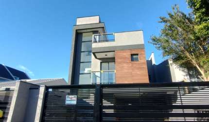 Sobrado de Alto Padrão no Capão Raso | 141m² | 3 Quartos (2 Suítes) | Terraço Amplo | 2 Vagas _ Unidade 01