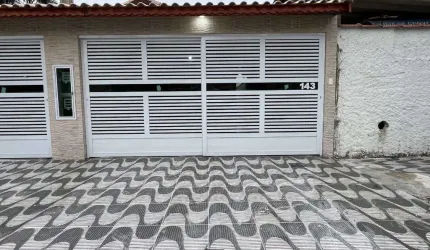 Linda casa à venda em cidade X, bairro Y: 2 quartos, 1 suíte, 1 sala, 2 banheiros, 2 vagas - 112,92m².
