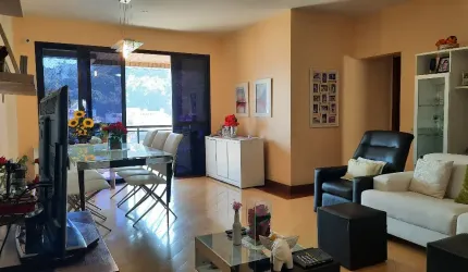 Maravilhoso apartamento na Esquina da Rua Uruguai com Maxwell