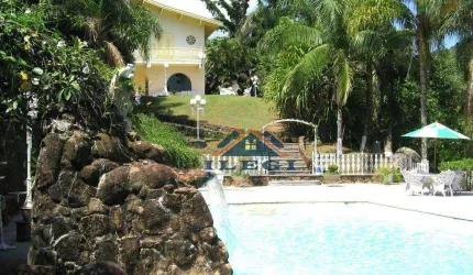 Casa à venda no Condomínio Nova Suíça - Valinhos/SP