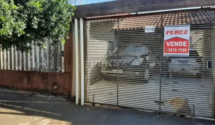 Casa com 3 quartos à venda na Inocência Antunes Das Neves, --, Jardim Pacaembu, Londrina por R$ 450.000