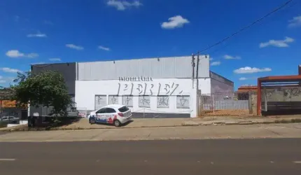 Barracão / Galpão / Depósito para alugar na Francisco Gabriel Arruda, --, Conjunto Parigot de Souza 1, Londrina por R$ 5.000