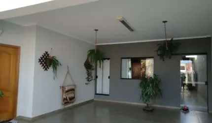 Casa com 3 quartos à venda na Jonas Barbosa Leite, --, Alpes, Londrina por R$ 580.000