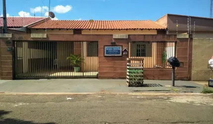 Casa com 3 quartos à venda na Rua José Dias Aro, --, Vânia, Londrina por R$ 580.000