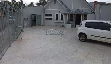 Casa com 4 quartos à venda na Comandante Ismael Guilherme, --, Califórnia, Londrina por R$ 650.000