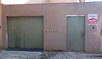 Casa com 2 quartos para alugar na MONCOES, --, Vila Larsen 1, Londrina por R$ 900