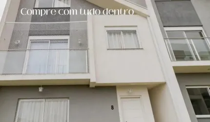 Triplex em Condomínio Fechado Com todos os móveis dentro