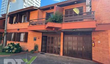 Duplex de 02 dormitórios no centro de Tramandaí