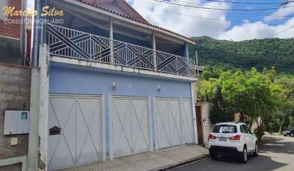 CASA 4 DORMITÓRIOS EM EXTREMA