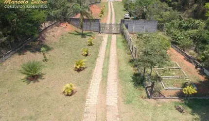 ÁREA INDUSTRIAL  COM BENFEITORIAS, ASFALTO NA PORTA  BRAGANÇA PAULISTA