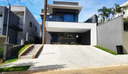 CASA ALTO PADRÃO COM 3 SUÍTES E CONDOMÍNIO COM SISTEMA CLUBE