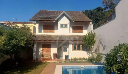Sobrado com piscina na Vila Giglio