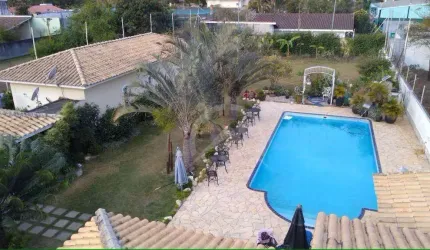 Casa com 6 dormitórios, 350 m² - venda por R$ 2.300.000,00 ou aluguel por R$ 15.800,00/mês - Vila Loanda - Atibaia/SP