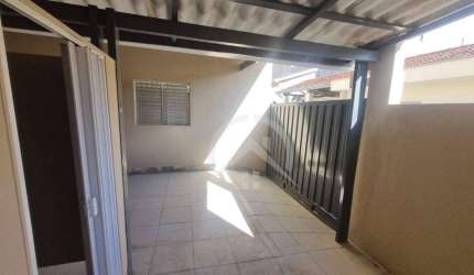 Casa com 3 dormitórios para alugar, 80 m² por R$ 2.788/mês - Centro - Atibaia/SP