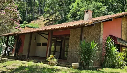 Linda casa à venda  Petrópolis!
