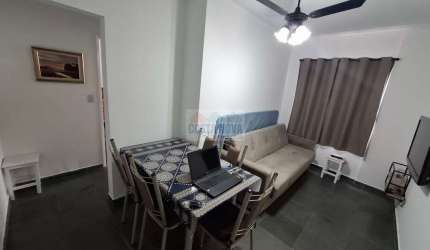 Apartamento a venda com 1 quarto, 1 banheiro, 1 vaga. Bairro Guilhermina