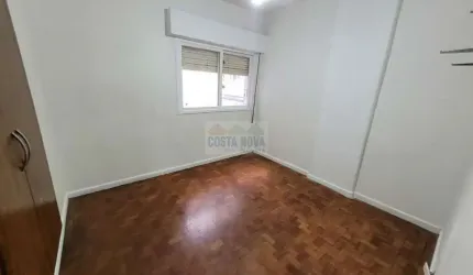 Apartamento 2 quartos,  60 metros da praia do Boqueirão, vaga de garagem,