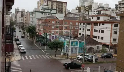 Apartamento com 92 m², 3 quartos sendo 1 suíte, 2 banheiros, 1 vaga, bairro Canto do Forte