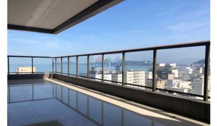 Apartamento 210m Novo Quadra da Praia do Embaré