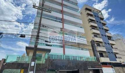 Apartamento 2 quartos sendo 1 suíte, 2 banheiros e 1 vaga. Lazer com piscina e pertinho do mar