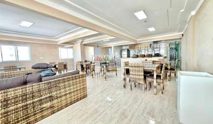 Apartamento de 53m² com 1 dormitório com uma uma suite mobiliado