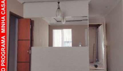 Casa em Condomínio à Venda em Cotia-SP, 2 Quartos, 2 Salas, 2 Banheiros, 1 Vaga na Garagem, 56m² - Recanto Arco Verde