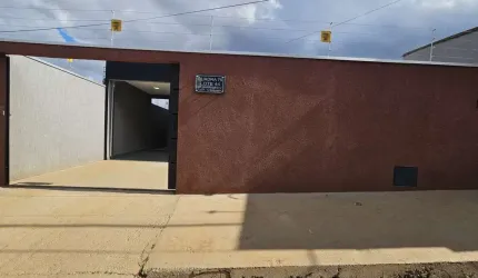 Casa com 3 quartos à venda na Quadra Quadra 46, Jardim da Barragem IV, Águas Lindas de Goiás, 300 m2 por R$ 450.000