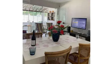 Apartamento com 3 dormitórios à venda, 105 m²