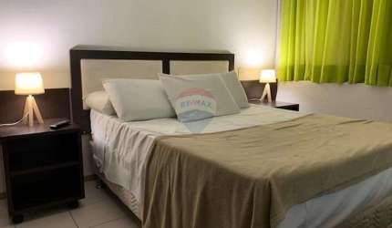 Luxo à Beira-Mar: Apartamento Muro Alto!